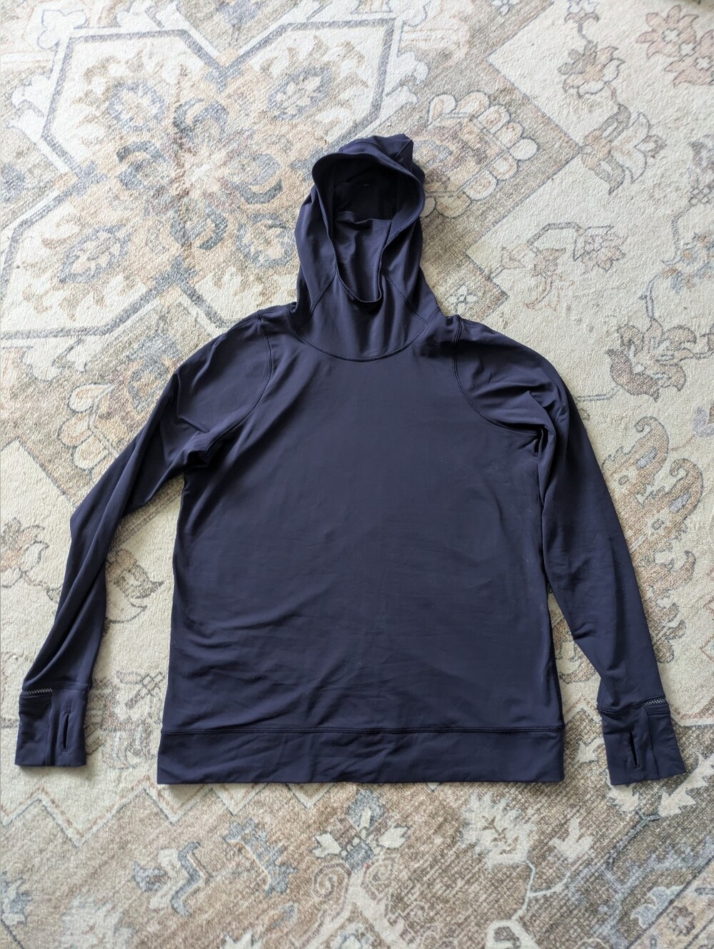 Lululemon Base Running Thermal With Hoodie